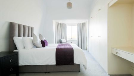 5 bed penthouse to rent - Photo 3