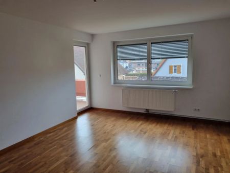 unbefristet | nette 3,5 Zimmer-Wohnung mit Stellplatz! - Photo 2