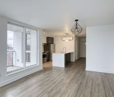 9675 Papineau - Photo 1