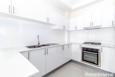 Ground Floor Apartment - Photo 3