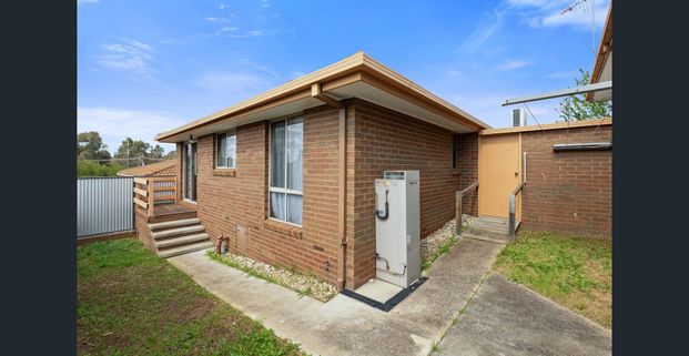 2/46 Mackenzie St West, Golden Square, Vic 3555 - Photo 1