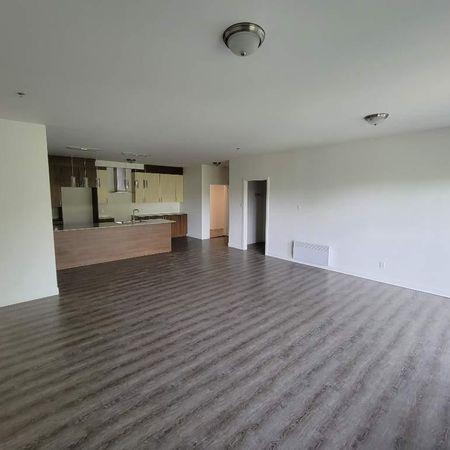 9711 Notre Dame Ouest Nouvelle construction Disponible 1 Juillet 2026 - Photo 3