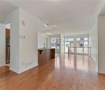 For Lease - 424 Cooks Mill Crescent, Blossom Park - Airport and Are... - Photo 6