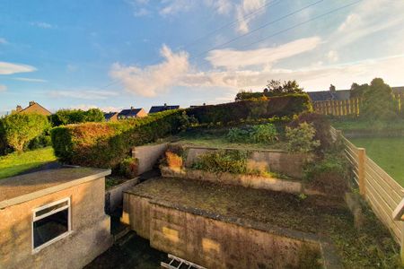 3 bedroom semi-detached house to rent - Photo 2