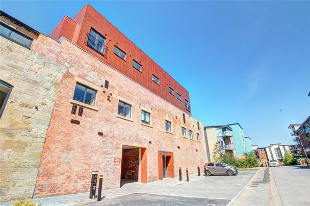 2 bedroom apartment to rent - Photo 1