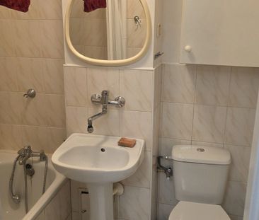 mazowieckie, Warszawa, Śródmieście, Śródmieście Północne, Karmelicka - Photo 5