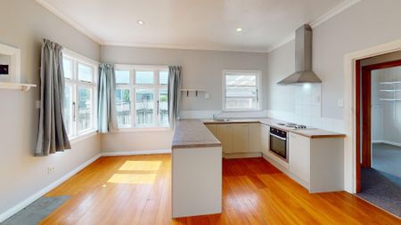 Terrace end - 4 Bedrooms - Photo 4