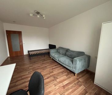 WG-Zimmer in 4-Zimmer-Wohnung in Gerbrunn - Photo 1