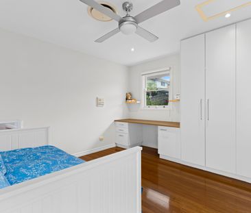 Quiet & Modern, Low Maintenance Home! - Photo 3