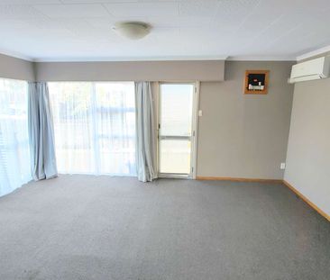 No viewings between 24/12/24 to 06/01/25! - Photo 5