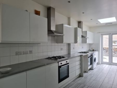 7 Bed Terraced House, Tottenham, N15 - Photo 5