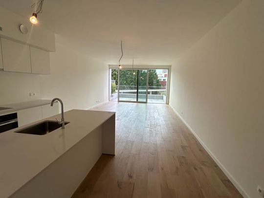 Appartement te huur - Photo 1