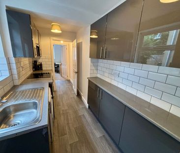 77 Leopold Street -No Deposit & 2 bathroomsLoughborough - Photo 3