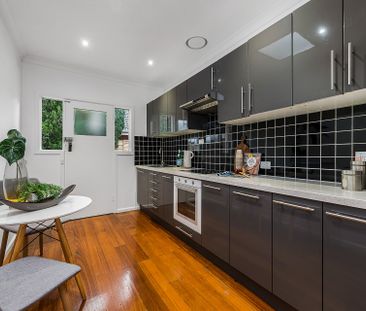 Thinking of selling? Contact our agent - Photo 6