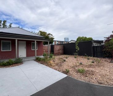 172 Kilmore Street - Photo 3