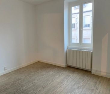 Location Appartement 3 pièces 70m² BOURG EN BRESSE 01000 - Photo 1