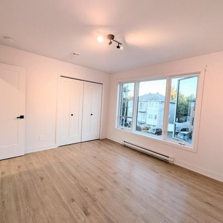 Nouvelle construction Condo 3 1/2 Longueuil Rive-Sud Montérégie - Photo 3