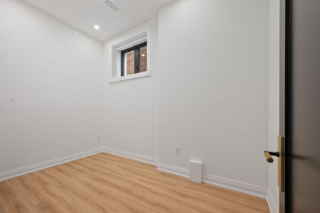 For Lease - 276 Wychwood Avenue Unit# Lower, Toronto, Ontario - Photo 4