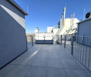 Dachgeschossausbau mit Terrasse & Klimaanlage - Erstbezug - UNBEFRI... - Foto 4