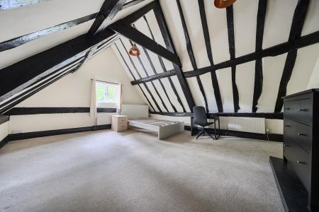 4 bedroom detached house to rent - Photo 5