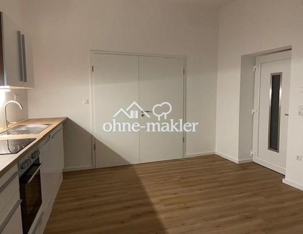 Schöne, helle 2,5 Zi- Wohnung mit Einbauküche im Herzen von Bingen - Photo 1