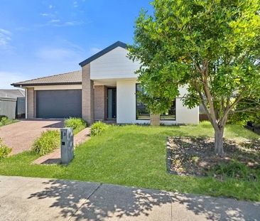 Spacious 4-Bedroom Family Home in Oran Park - Modern Comfort & Conv... - Photo 1