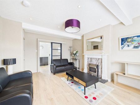 2 bedroom terraced house to rent - Photo 3