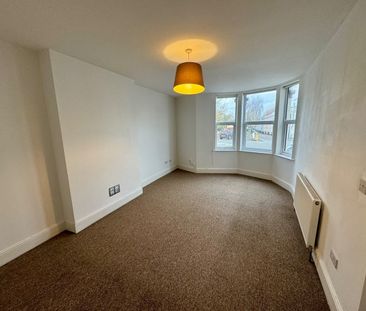 2 Bed Flat, Montpelier, BS2 - Photo 1