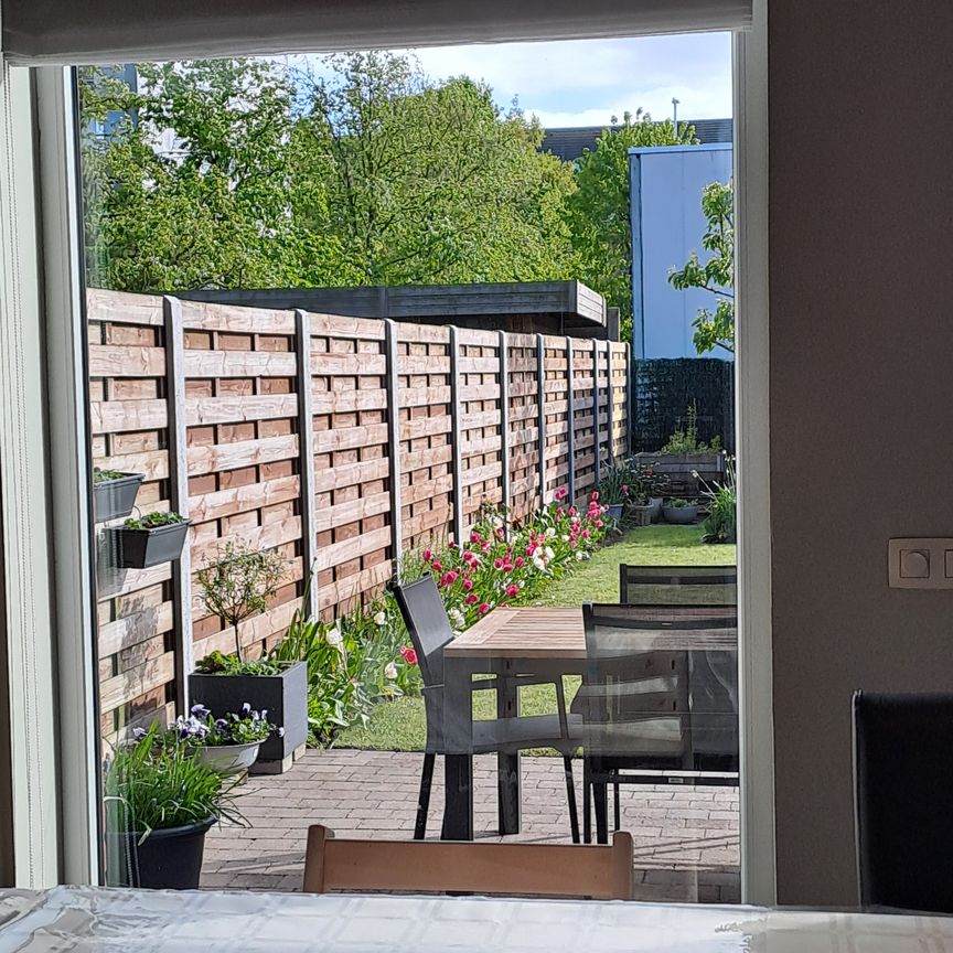 Instapklare gezinswoning met 4 slaapkamers op topligging - Photo 1