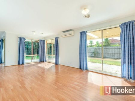 48 Cato Parkway, Lynbrook VIC - Photo 2