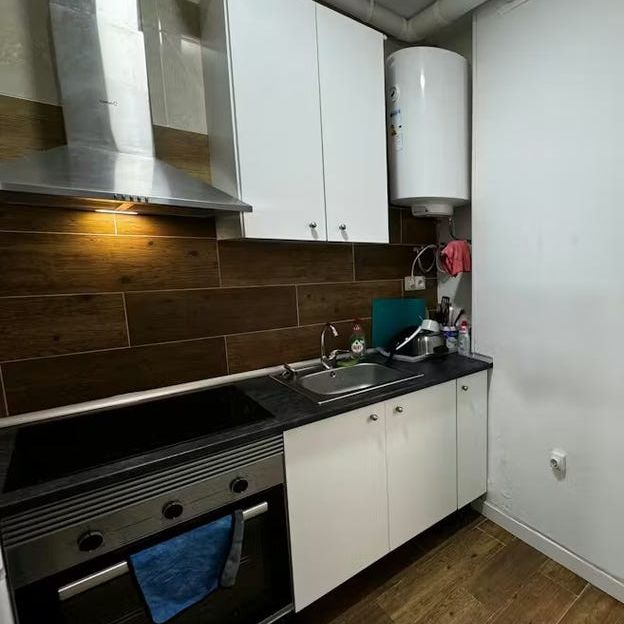 Calle de Jesús, Madrid, Community of Madrid 28014 - Photo 1