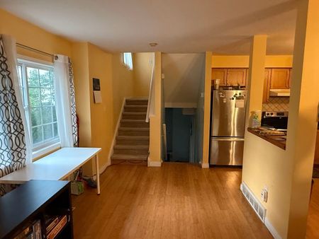 For Lease - 185 Highland Crescent Unit# 1, Kitchener, Ontario - Photo 3