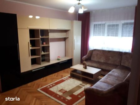 Apartament 2 camere Micro20 et4/5 ,centrala ,Mobilat si Utilat - Photo 2