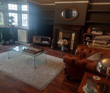 2 bedroom property to rent - Photo 1