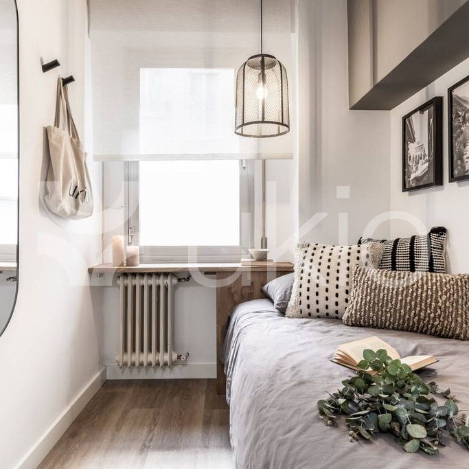 5 room luxury Apartment for rent in Barcelona, Catalonia - Photo 1