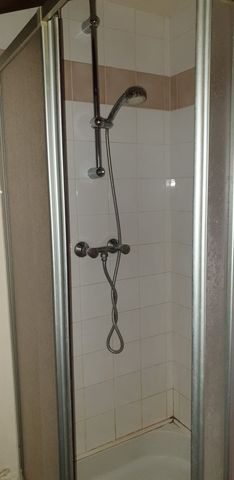 Location appartement T1 duplex de 17m² – Hyper Centre – Limoges – Begip - Photo 5