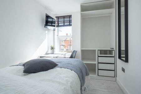 6 bedroom house to rent - Photo 4