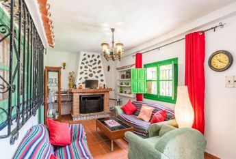 3 room luxury House for rent in Nerja, Andalusia