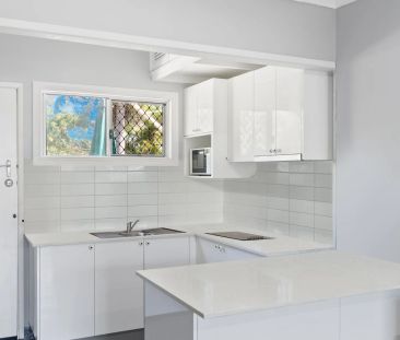 Cozy and Convenient One-Bedroom Granny Flat in Underwood (FURNISHED) - Photo 4