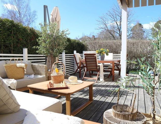 Bisp Thomas väg, Strängnäs - Photo 1