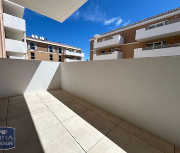 Location Appartement 2 pièces 41m² CAVAILLON 84300 - Photo 3