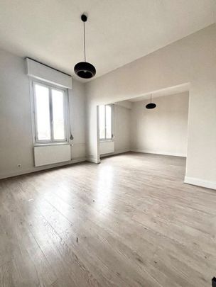 NEUDORF : Appartement T3 ( 2chambres, séjour double ) avec jardin partagé, cuisine équipée neuve ! - Photo 1