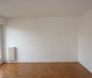 Location Appartement 2 pièces 49m² FONTAINEBLEAU 77300 - Photo 2