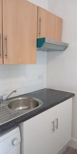 Studio Flat, Park Avenue Road, N17 - Photo 4