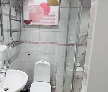 Plåtslagarvägen, Tullinge - Photo 5