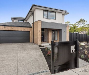 37 Hobart Road, Murrumbeena - Photo 1