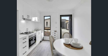 Furnished Town House - 2.7km from Lithgow Town Centre !!! - Photo 2