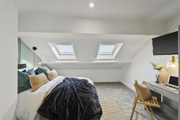 1 bedroom in a house share to rent - Photo 1