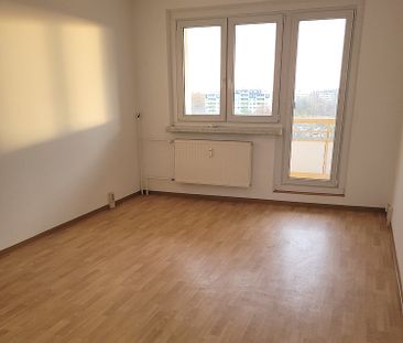 Frisch saniert mit Balkon! - Foto 1