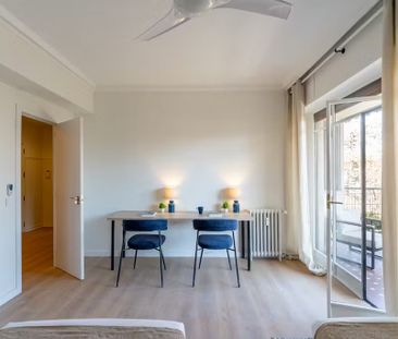 Calle de Rafael Herrera, Madrid, Community of Madrid 28036 - Photo 2